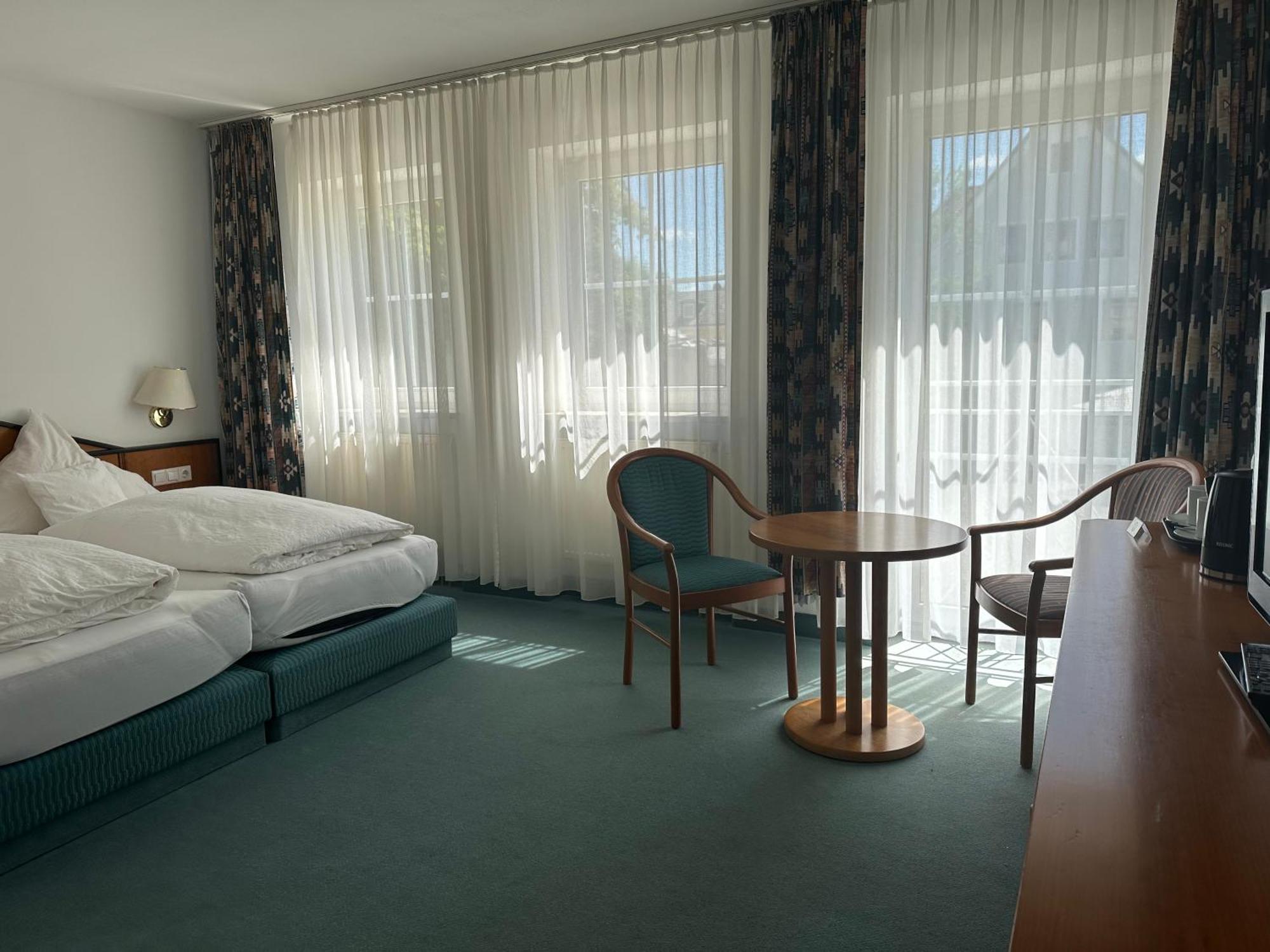 St Hotel Reichertshofen Zewnętrze zdjęcie